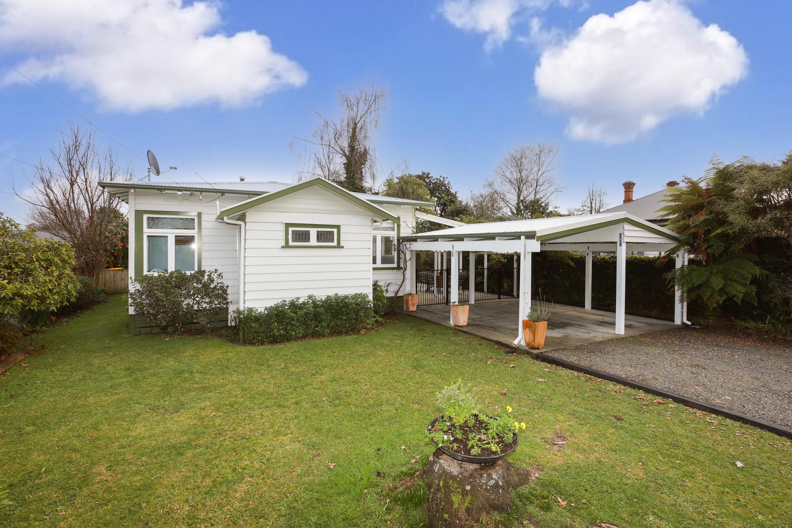 24 Hall Street Cambridge Lugton's Real Estate NZ
