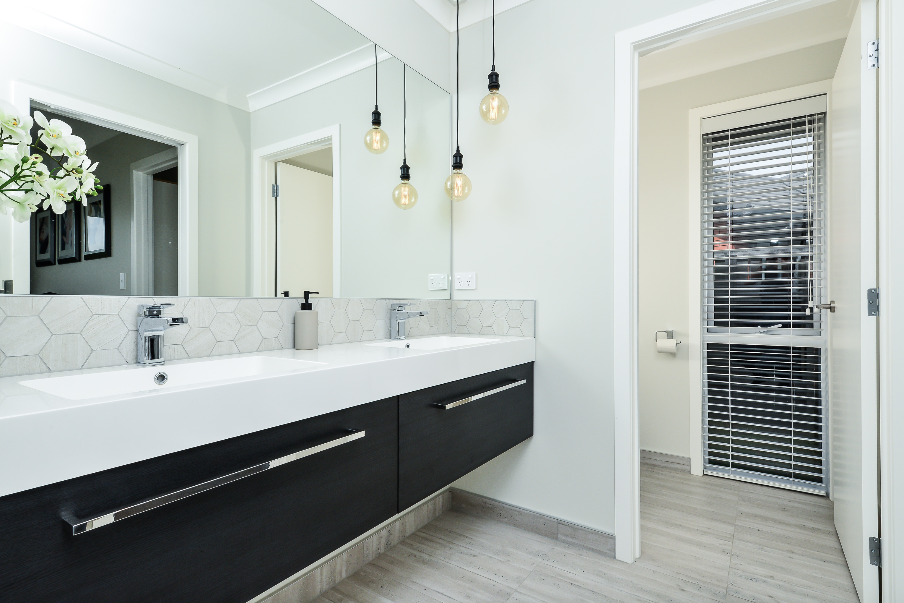 56 Kingdon Street Cambridge Lugton S Real Estate Nz